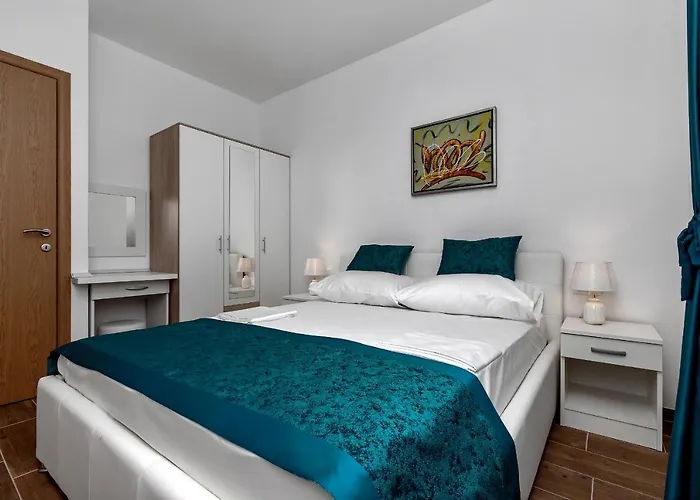 Medo 马卡尔斯卡